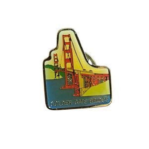 Golden Gate Bridge 1982 Vintage Enamel Lapel Pin San Francisco CA Souvenir SNCO